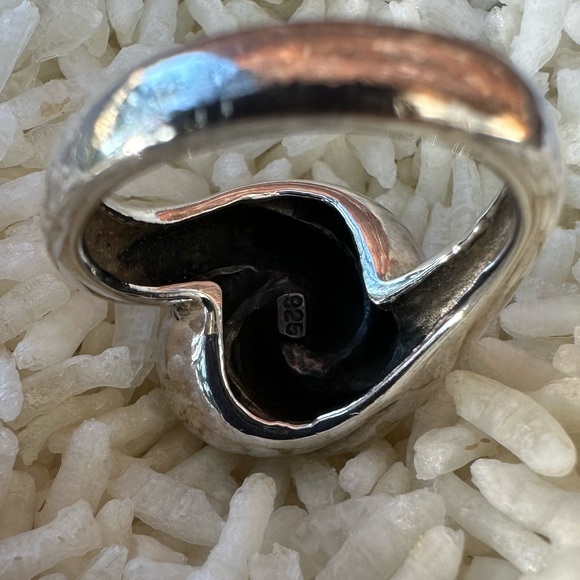 Sterling Sliver Large Knot Ring - Picture 2 of 5